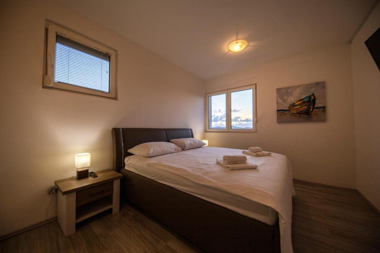 City&Sea View 2Br 4+2 Zadar Buitenkant foto