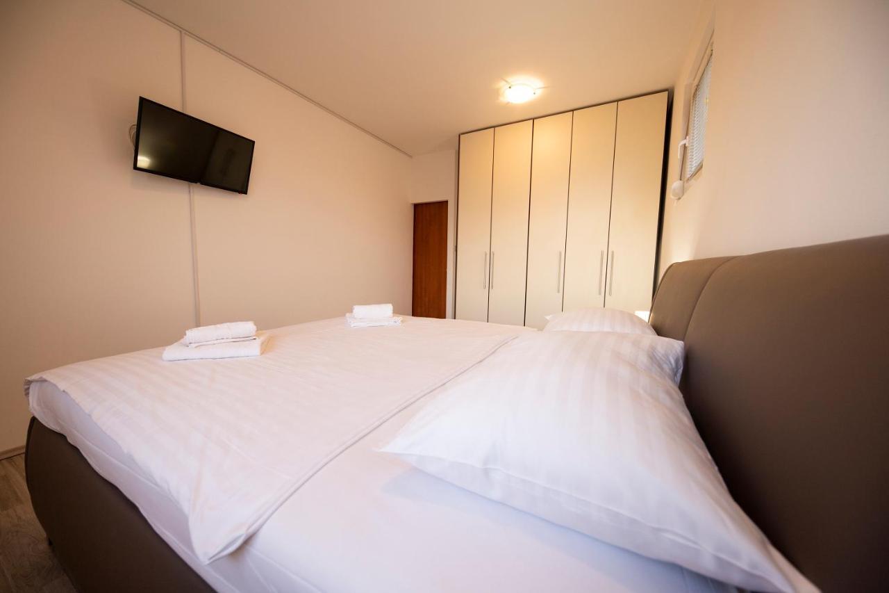 City&Sea View 2Br 4+2 Zadar Buitenkant foto